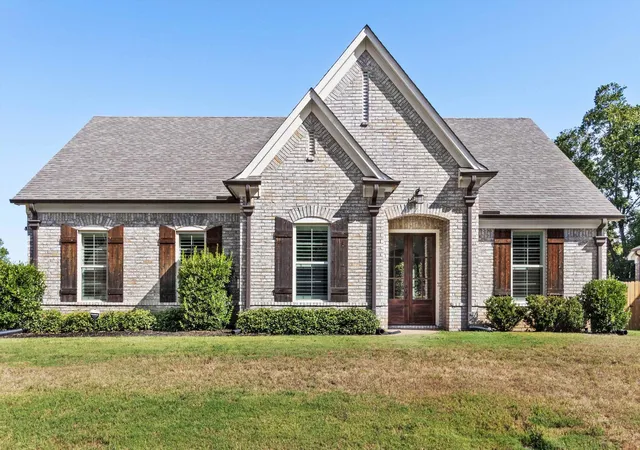 Single family home for sale at 110 Laurel Glen Dr, Oakland, TN 38060 | MLS# 3593284