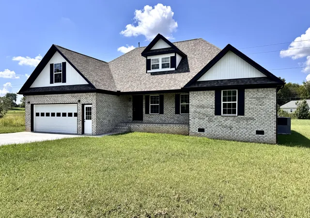 Photo 1 of Single family home for sale at 150 Sundance Dr, Lawrenceburg, TN 38464 | MLS# 3593300 | Listing updated on 2026-09-17