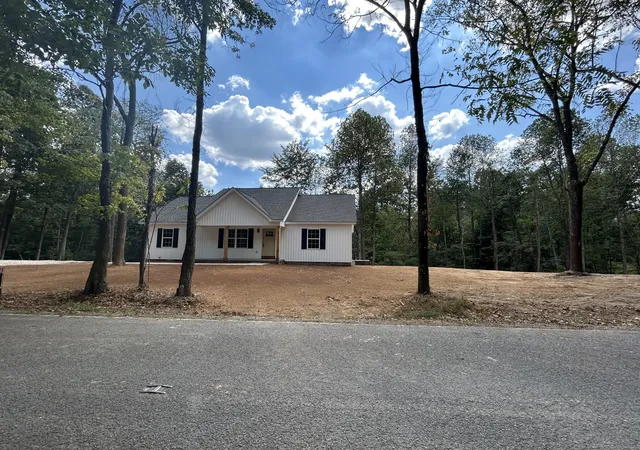 Photo 2 of Single family home for sale at 1129 Mount Herman Rd, Shelbyville, TN 37160 | MLS# 3593326 | Listing updated on 2026-09-21
