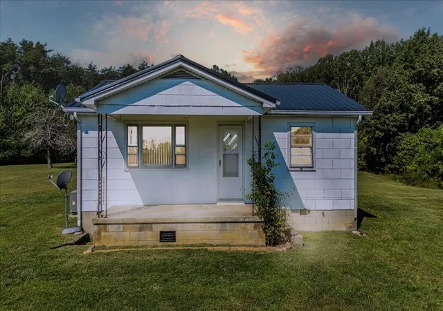 Photo 3 of Single family home for sale at 341 Rigsby Rd, Smithville, TN 37166 | MLS# 3593524 | Listing updated on 2026-10-04