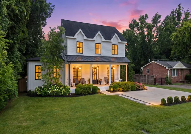 Photo 2 of Mansion for sale at 114 Gist St, Franklin, TN 37064 | MLS# 3594242 | Listing updated on 2026-10-04