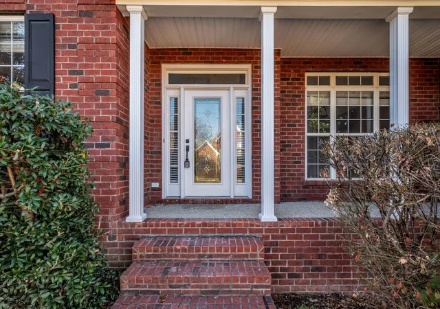 Photo 3 of Single family home for sale at 5504 Brookshire Dr, Nashville, TN 37211 | MLS# 3593614 | Listing updated on 2026-09-17