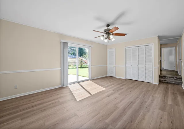 Photo 4 of Single family home for sale at 506 Linda Dr, Hopkinsville, KY 42240 | MLS# 3594281 | Listing updated on 2026-09-18