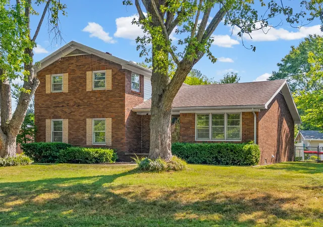 Single family home for sale at 506 Linda Dr, Hopkinsville, KY 42240 | MLS# 3594281