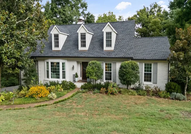 Photo 1 of Mansion for sale at 1240 Cliftee Dr, Brentwood, TN 37027 | MLS# 3593880 | Listing updated on 2026-09-17