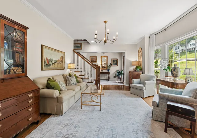 Photo 2 of Mansion for sale at 1240 Cliftee Dr, Brentwood, TN 37027 | MLS# 3593880 | Listing updated on 2026-09-27