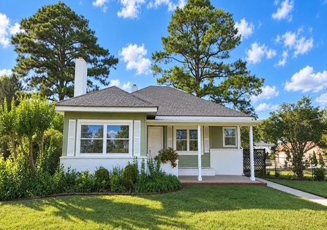 Photo 1 of Single family home for sale at 617 Cumberland St E, Cowan, TN 37318 | MLS# 3593901 | Listing updated on 2026-09-17