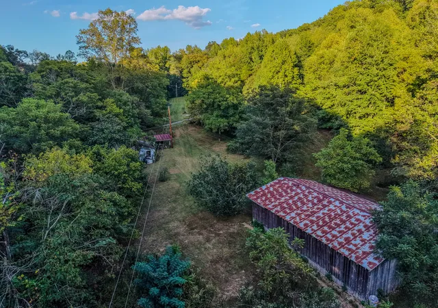 Photo 3 of Single family home for sale at 360 Long Branch Rd, Lawrenceburg, TN 38464 | MLS# 3593800 | Listing updated on 2026-09-17