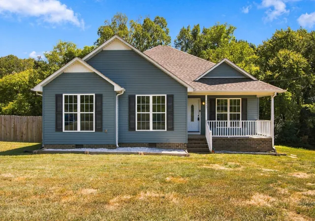 Photo 2 of Single family home for sale at 2337 Franklin Hayes Rd, Pulaski, TN 38478 | MLS# 3593821 | Listing updated on 2026-09-17