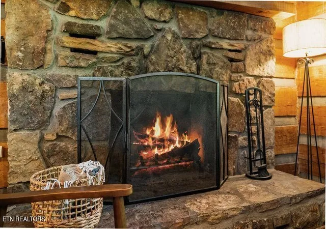 Photo 4 of Single family home for sale at 1125 E Foothills Dr, Gatlinburg, TN 37738 | MLS# 3593844 | Listing updated on 2026-09-17
