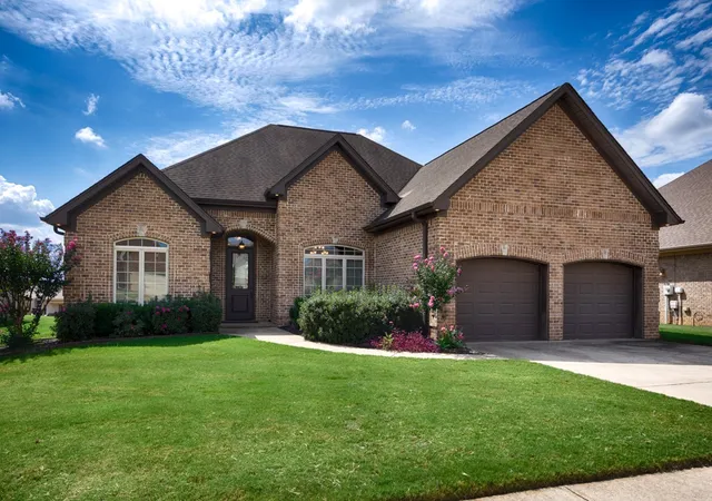 Photo 3 of Single family home for sale at 22104 Kennemer Ln, Athens, AL 35613 | MLS# 3593877 | Listing updated on 2026-09-17