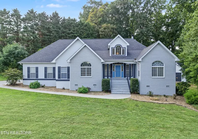 Photo 3 of Single family home for sale at 3223 Topside Dr, Kodak, TN 37764 | MLS# 3593896 | Listing updated on 2026-09-17