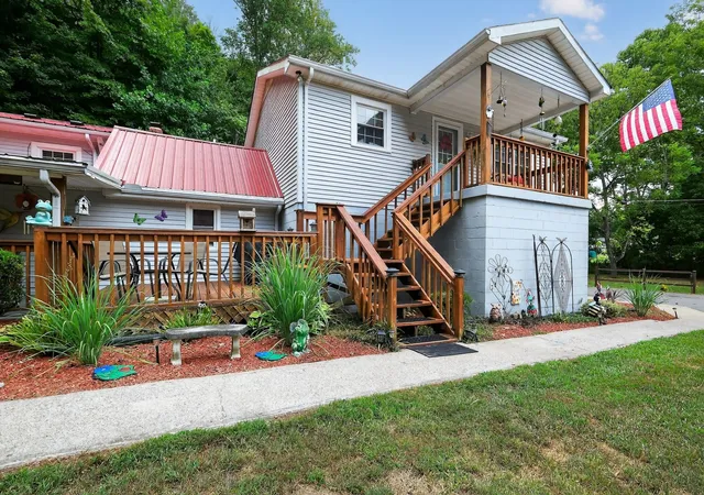 Photo 1 of Single family home for sale at 3119 Tyree Springs Rd, Hendersonville, TN 37075 | MLS# 3594044 | Listing updated on 2026-09-17