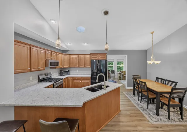 Photo 4 of Single family home for sale at 15 Hipswell Ct, Crossville, TN 38558 | MLS# 3593971 | Listing updated on 2026-09-17