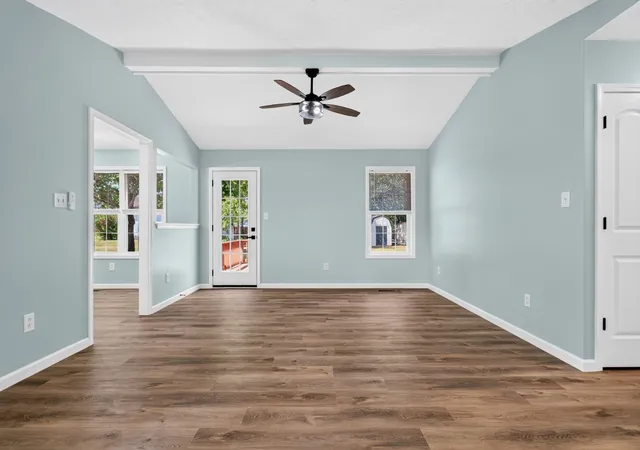 Photo 4 of Single family home for sale at 8648 Swale Ct, Oak Grove, KY 42262 | MLS# 3594120 | Listing updated on 2026-09-24