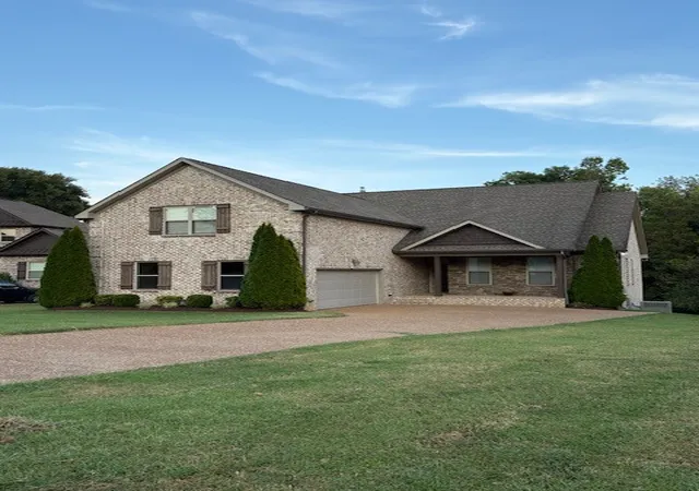 Photo 2 of Single family home for sale at 428 Zephyr Cv, Lebanon, TN 37087 | MLS# 3594218 | Listing updated on 2026-09-18
