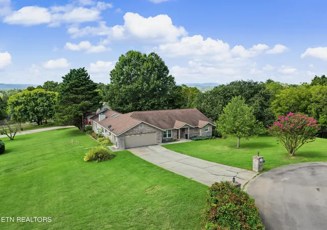 Photo 3 of Single family home for sale at 760 Gates Ln, Kodak, TN 37764 | MLS# 3594276 | Listing updated on 2026-09-18