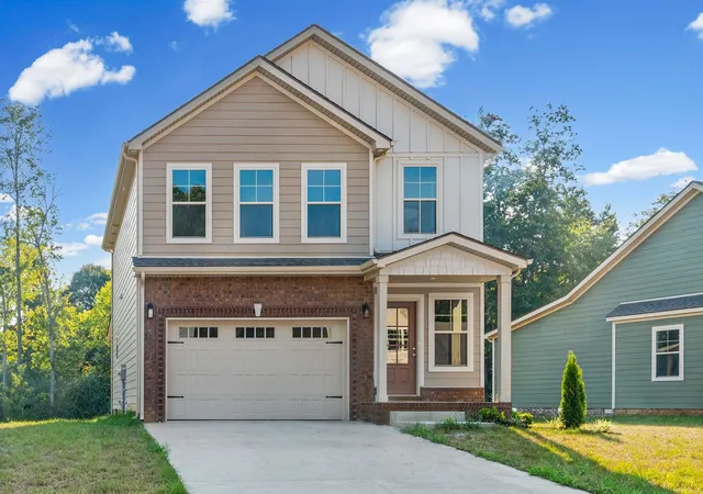 Photo 2 of Single family home for sale at 356 Hereford Farms, Clarksville, TN 37043 | MLS# 3594372 | Listing updated on 2026-09-18