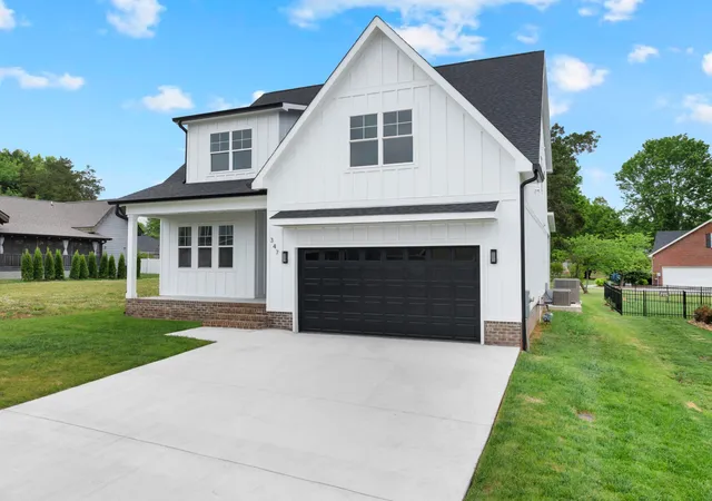 Photo 2 of Single family home for sale at 347 Campfire Ct, Winchester, TN 37398 | MLS# 3594354 | Listing updated on 2026-09-22