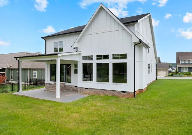 Photo 3 of Single family home for sale at 347 Campfire Ct, Winchester, TN 37398 | MLS# 3594354 | Listing updated on 2026-09-22