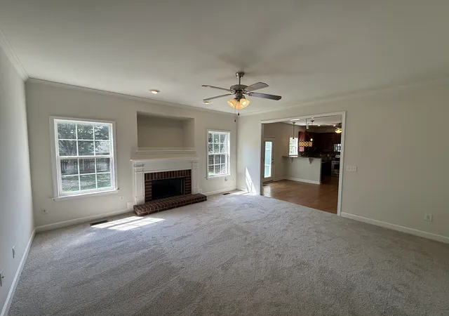 Photo 3 of Single family home for sale at 3017 Farmville Cir, Spring Hill, TN 37174 | MLS# 3594385 | Listing updated on 2026-09-18