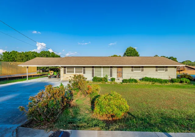 Photo 1 of Single family home for sale at 100 Osborn Ct, Chickamauga, GA 30707 | MLS# 3594404 | Listing updated on 2026-10-08