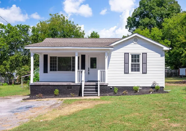 Photo 1 of Single family home for sale at 5 Lee Cir, Fort Oglethorpe, GA 30742 | MLS# 3594403 | Listing updated on 2026-09-18