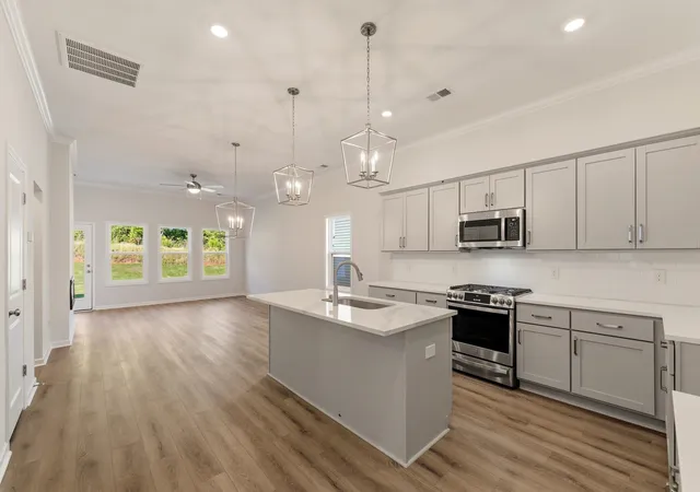 Photo 2 of Single family home for sale at 7055 New Horizons Ln, Spartanburg, SC 29316 | MLS# SPN335928 | Listing updated on 2026-10-08