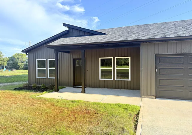 Photo 2 of Sale Pending at 1519 Settle Rd, Inman, SC 29349 | MLS# SPN338825 | Listing updated on 2026-09-16