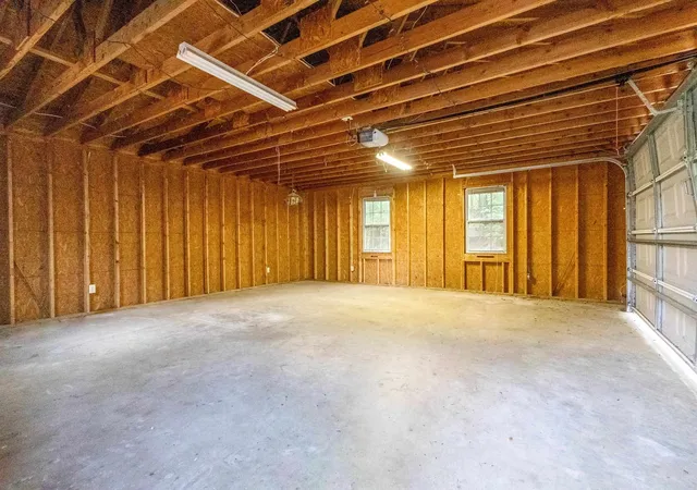 Photo 4 of Single family home for sale at 500 W Rutherford St, Landrum, SC 29356 | MLS# SPN339120 | Listing updated on 2026-09-18