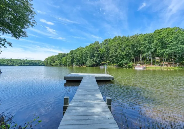 Photo 3 of Single family home for sale at 102 Hickory Holw Dr, Inman, SC 29349 | MLS# SPN339807 | Listing updated on 2026-09-17