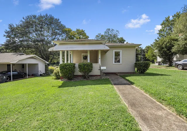 Photo 3 of Sale Pending at 33 Lawrence St, Lyman, SC 29365 | MLS# SPN340474 | Listing updated on 2026-09-16