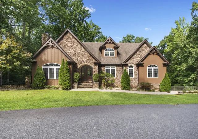 Photo 1 of Single family home for sale at 129 Overbrook Cir, Lyman, SC 29365 | MLS# SPN340614 | Listing updated on 2026-09-09