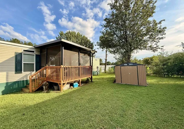 Photo 3 of Manufactured home for sale at 220 Wedge Way, Duncan, SC 29334 | MLS# SPN341474 | Listing updated on 2026-09-18