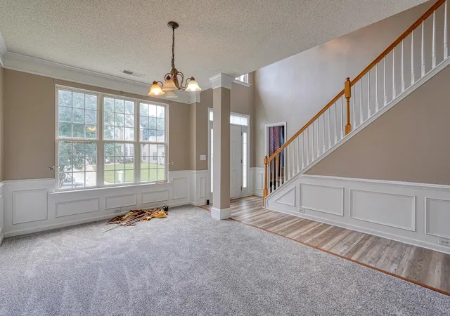 Photo 4 of Single family home for sale at 823 Old Wynd Ct, Spartanburg, SC 29301 | MLS# SPN341501 | Listing updated on 2026-09-10