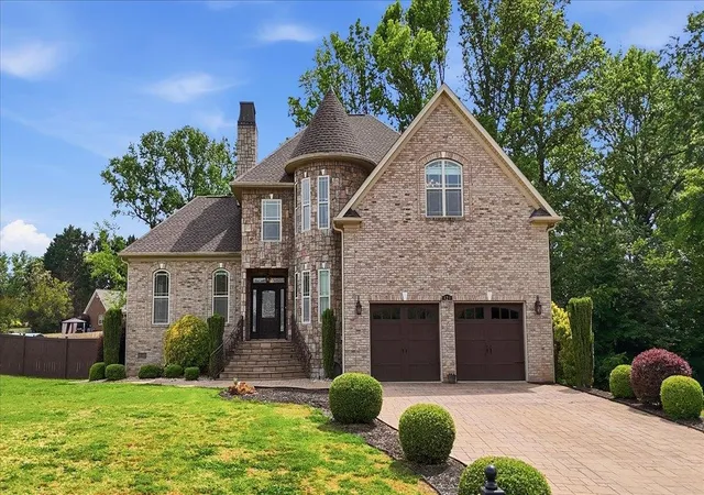 Photo 1 of Single family home for sale at 429 Hunting Crst Ct, Boiling Springs, SC 29316 | MLS# SPN341511 | Listing updated on 2026-09-10