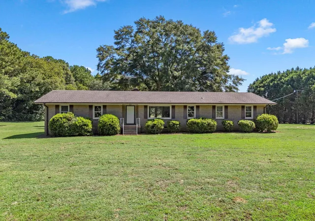 Single family home for sale at 109 Lanford Rd, Enoree, SC 29335 | MLS# SPN341812