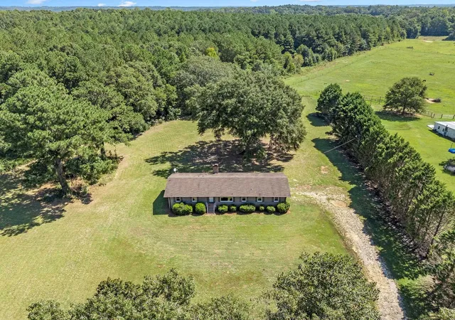 Photo 2 of Single family home for sale at 109 Lanford Rd, Enoree, SC 29335 | MLS# SPN341812 | Listing updated on 2026-09-18