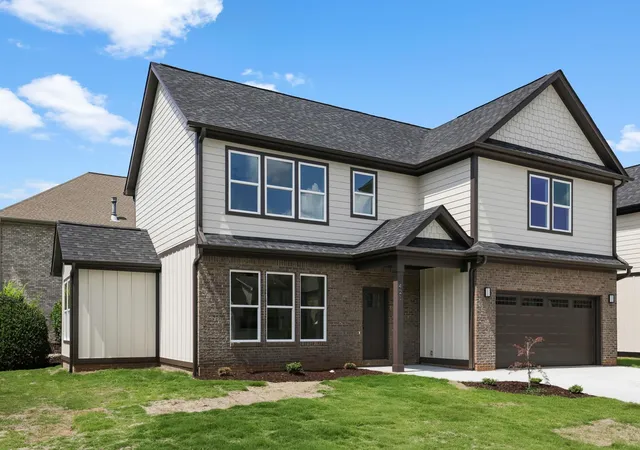 Photo 2 of Single family home for sale at 421 Ambiance Ct, Spartanburg, SC 29301 | MLS# SPN341814 | Listing updated on 2026-09-18