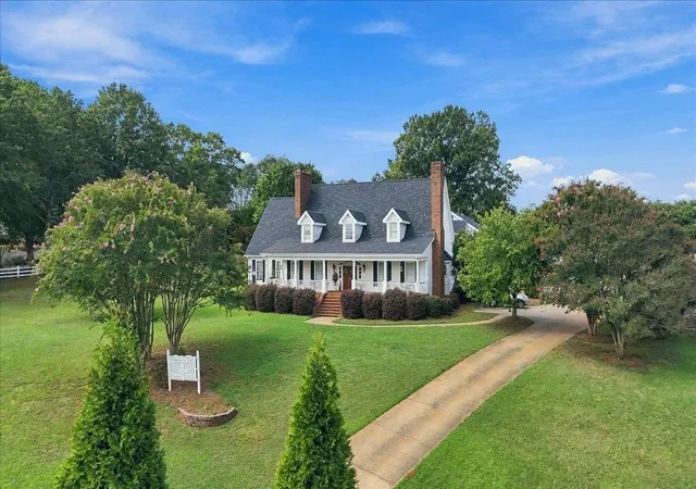 Photo 4 of House for sale at 105 Marshland Ln, Greer, SC 29650 | MLS# SPN341820 | Listing updated on 2026-09-18