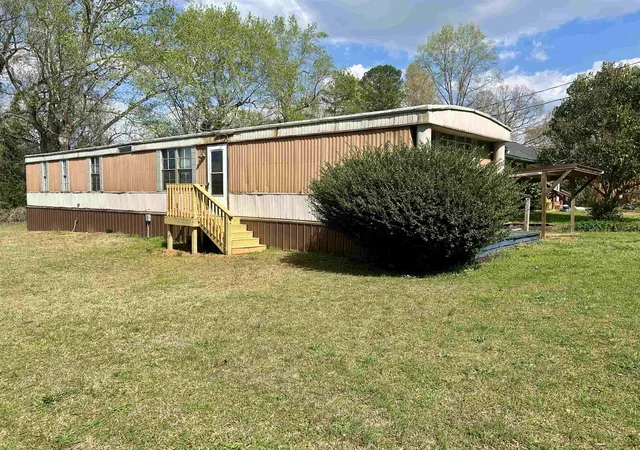 Photo 1 of Manufactured home for sale at 120 Crestmont Dr, Gaffney, SC | MLS# SPN341828 | Listing updated on 2026-09-18