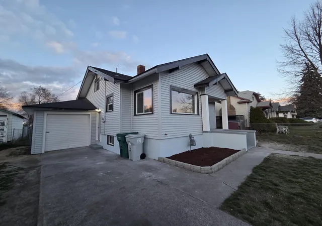 Photo 2 of Single family home for sale at 4127 E 2nd Avenue, Spokane, WA 99202 | MLS# 202613219 | Listing updated on 2026-09-18