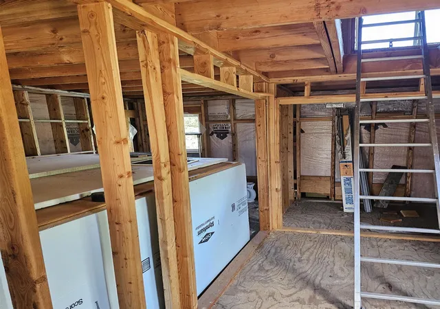 Photo 3 of Single family home for sale at 4 Paxson Ln, Kettle Falls, WA 99141 | MLS# 202616240 | Listing updated on 2026-09-24