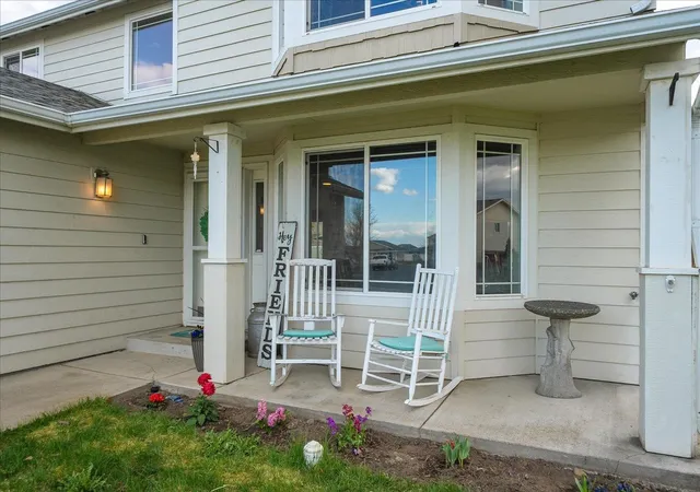 Photo 3 of Single family home for sale at 430 S Dovetail Ct, Airway Heights, WA 99001 | MLS# 202616305 | Listing updated on 2026-09-23