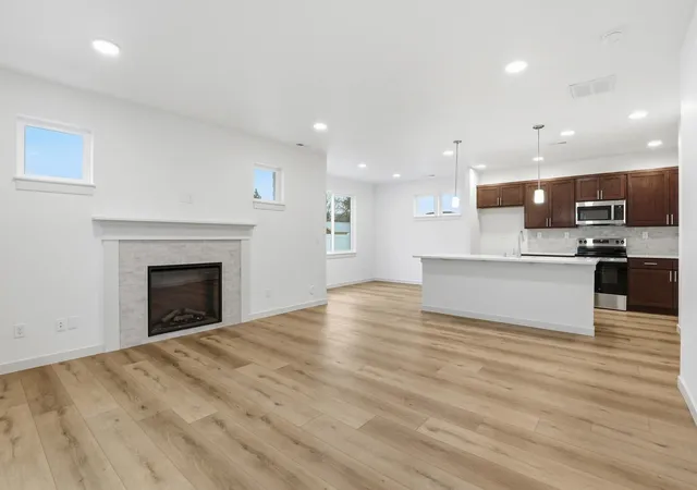 Photo 2 of Single family home for sale at 316 N Viewmont Ct, Greenacres, WA 99016 | MLS# 202616641 | Listing updated on 2026-09-16