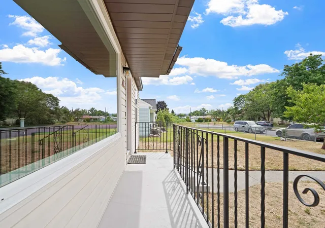 Photo 4 of Sale Pending at 707 E Nebraska Ave, Spokane, WA 99208 | MLS# 202619900 | Listing updated on 2026-09-22