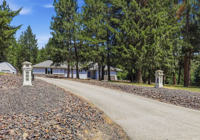 Single family home for sale at 6920 N Harvard Rd, Newman Lake, WA 99025 | MLS# 202620261