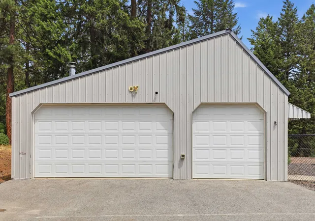 Photo 2 of Single family home for sale at 6920 N Harvard Rd, Newman Lake, WA 99025 | MLS# 202620261 | Listing updated on 2026-09-17