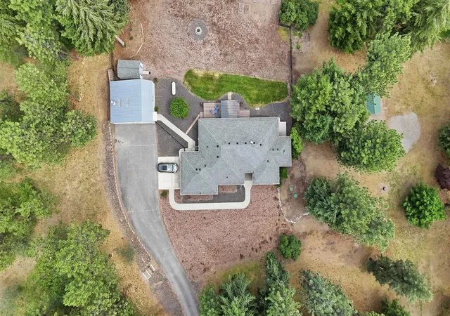 Photo 4 of Single family home for sale at 6920 N Harvard Rd, Newman Lake, WA 99025 | MLS# 202620261 | Listing updated on 2026-09-17