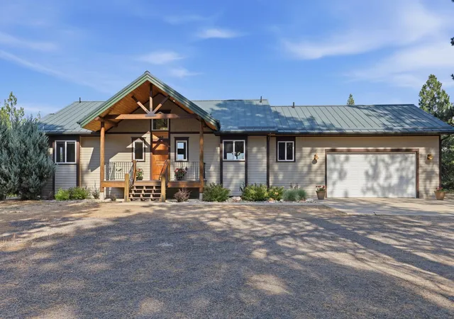 Photo 1 of Sale Pending at 37404 N Hussle Rd, Deer Park, WA 99006 | MLS# 202621621 | Listing updated on 2026-09-17